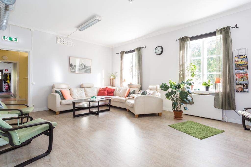 Brukshotellet Roma B&B Romakloster 외부 사진